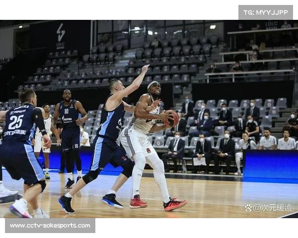 亚历山大14分创季后赛新低 雷霆惨败森林狼42分落败 亚历山大14分创季后赛新低 雷霆惨败森林狼42分落败