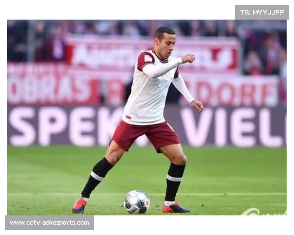 记者博伊德称马奎尔应追赶蒂亚戈但这球进得实在太精彩 记者博伊德称马奎尔应追赶蒂亚戈但这球进得实在太精彩