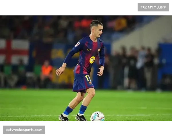 巴萨官方发布医疗公告：中场核心德容脚踝扭伤，预计缺阵三周